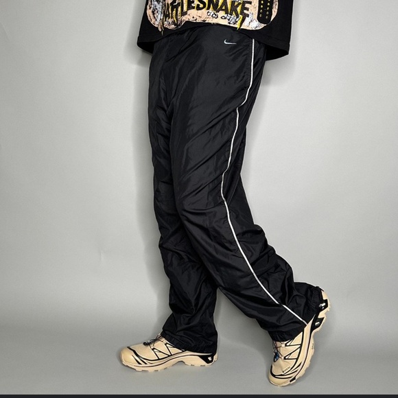 NIKE THE ATHLETIC DEPT. WOMEN'S LINED BLACK TRACKPANTS SIZE L ELASTIC WAIST - Picture 11 of 13